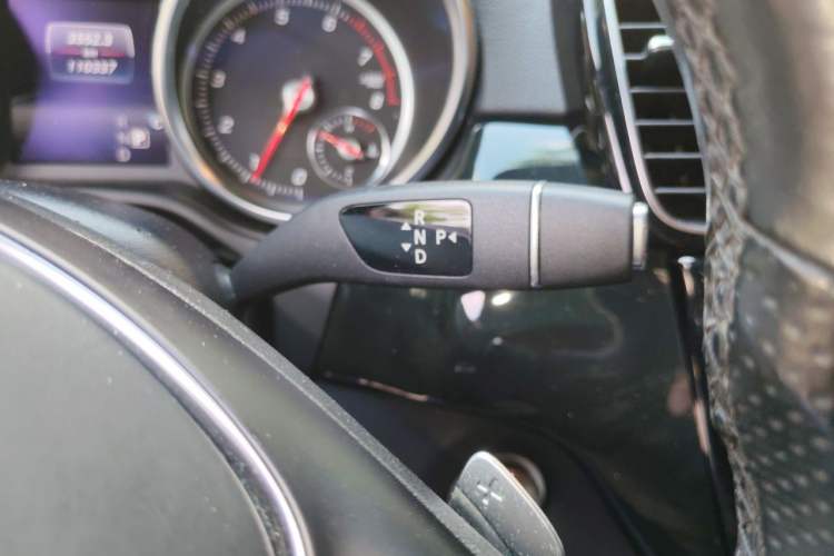 Used Mercedes-Benz GLS-Class  Gear Lever