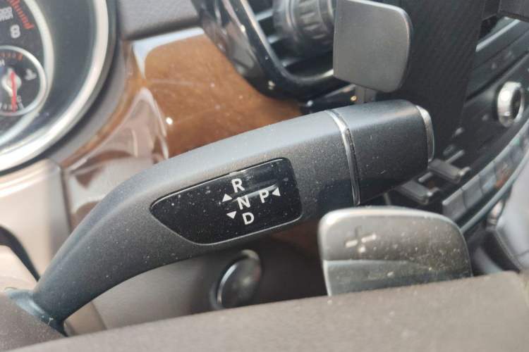 Used Mercedes-Benz GLS-Class 2017 GLS 450 U.S. specification Gear Lever
