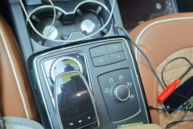 Used Mercedes-Benz GLS-Class  Gear Lever