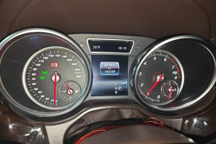 Used Mercedes-Benz GLS-Class  Instrument Cluster