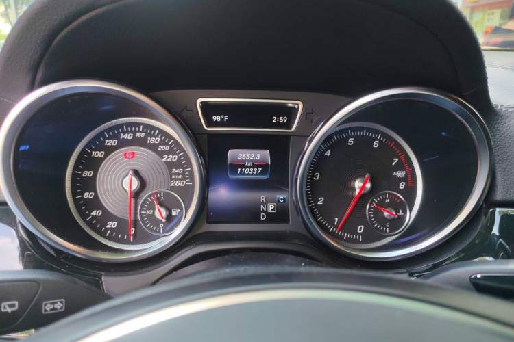 Used Mercedes-Benz GLS-Class  Instrument Cluster