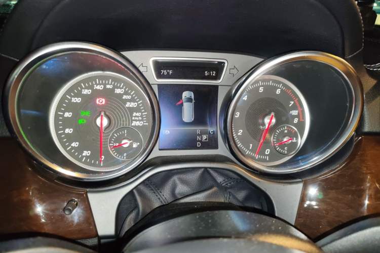 Used Mercedes-Benz GLS-Class  Instrument Cluster