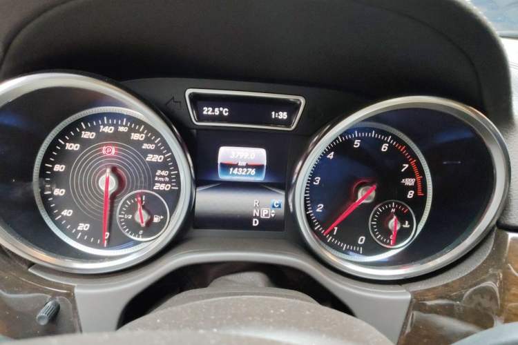 Used Mercedes-Benz GLS-Class  Instrument Cluster
