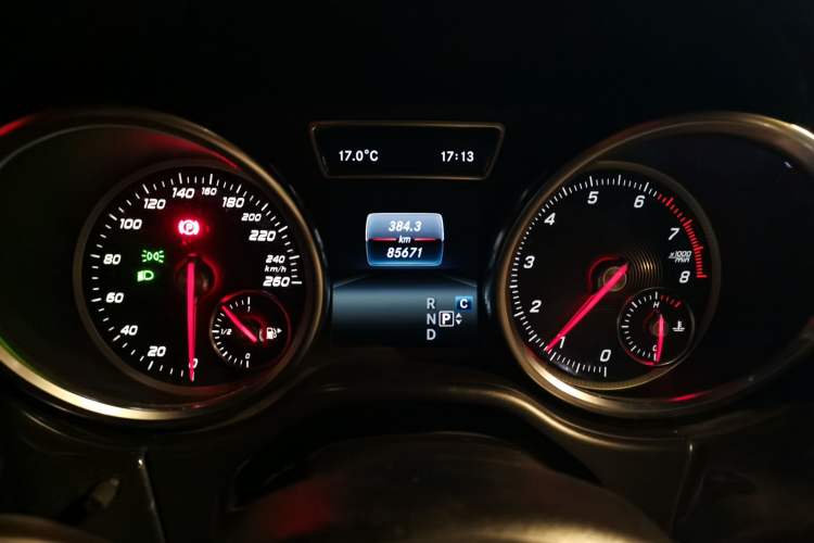Used Mercedes-Benz GLS-Class 2017 GLS 450 U.S. specification Instrument Cluster