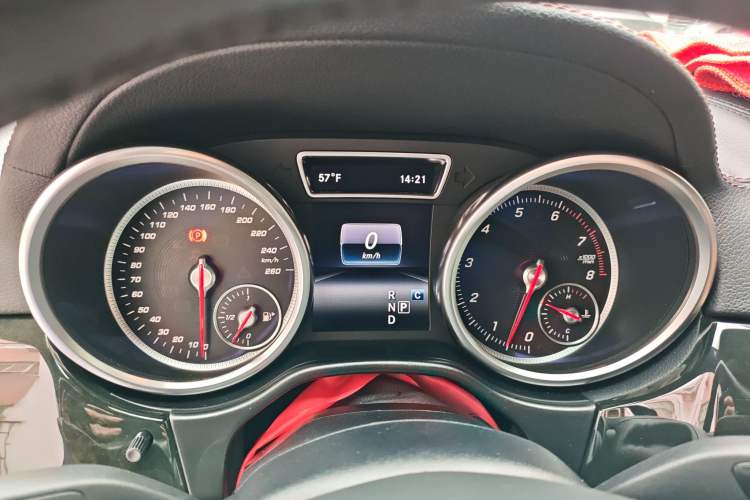 Used Mercedes-Benz GLS-Class 2017 GLS 450 U.S. specification Instrument Cluster
