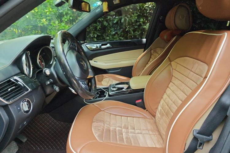 Used Mercedes-Benz GLS-Class  Left Front Seat