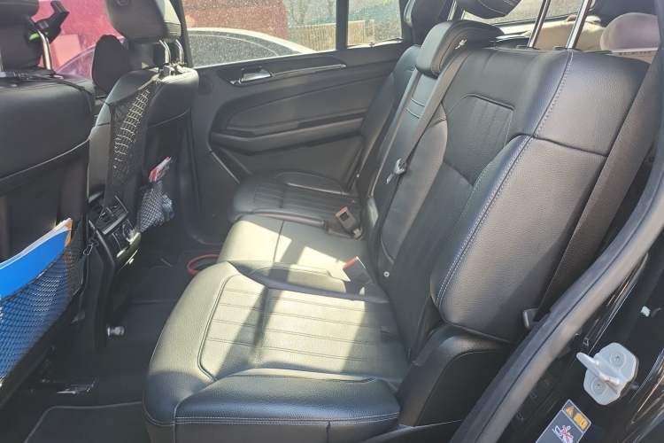Used Mercedes-Benz GLS-Class 2017 GLS 450 U.S. specification Left Rear Seat