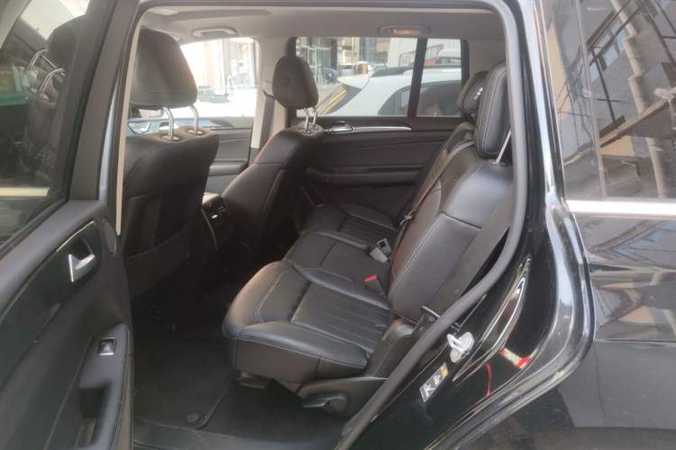 Used Mercedes-Benz GLS-Class 2017 GLS 450 U.S. specification Left Rear Seat