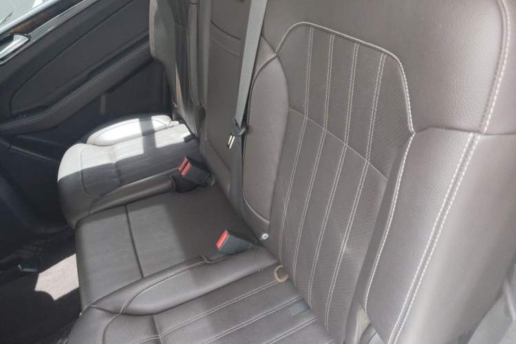 Used Mercedes-Benz GLS-Class 2017 GLS 450 U.S. specification Left Rear Seat