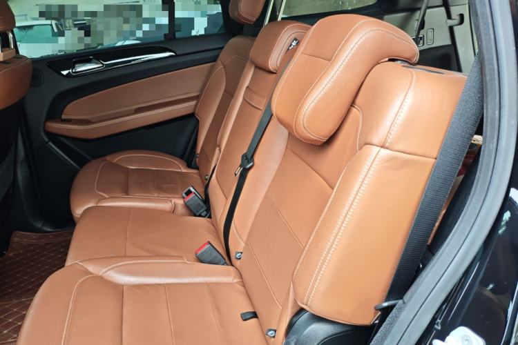 Used Mercedes-Benz GLS-Class 2017 GLS 450 U.S. specification Left Rear Seat