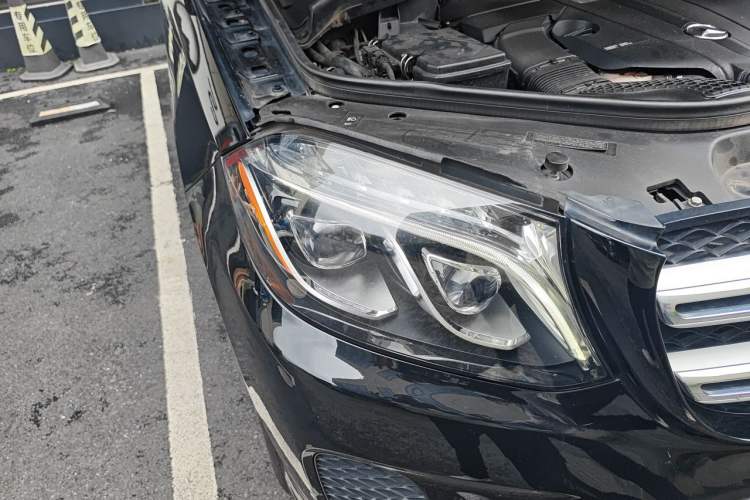 Used Mercedes-Benz GLS-Class  Right Front Headlight