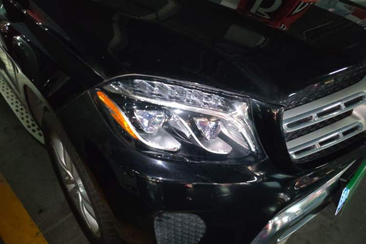 Used Mercedes-Benz GLS-Class  Right Front Headlight