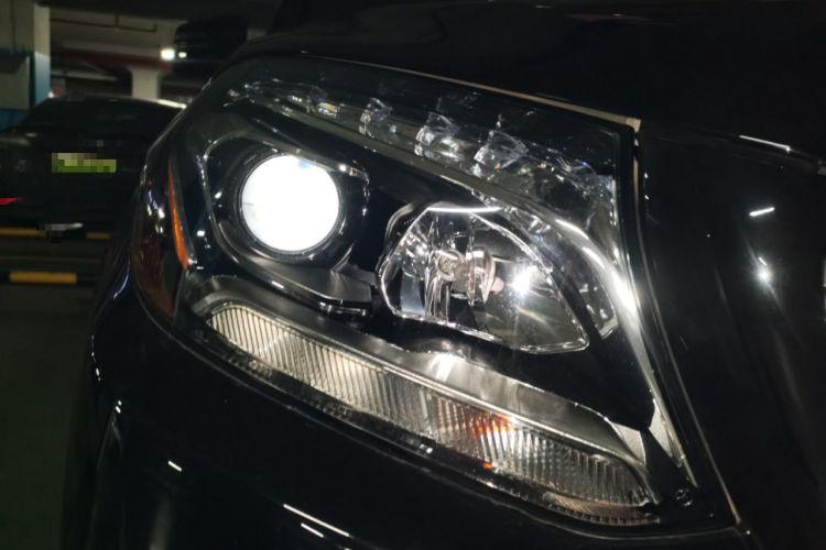 Used Mercedes-Benz GLS-Class 2017 GLS 450 U.S. specification Right Front Headlight