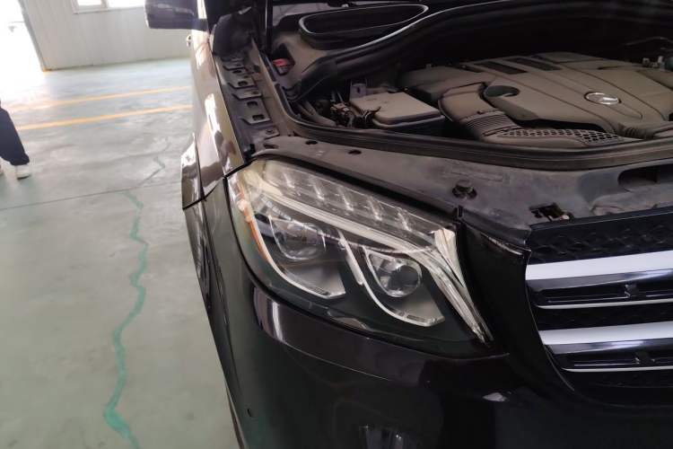 Used Mercedes-Benz GLS-Class 2017 GLS 450 Low-Power Version U.S. Specification Right Front Headlight