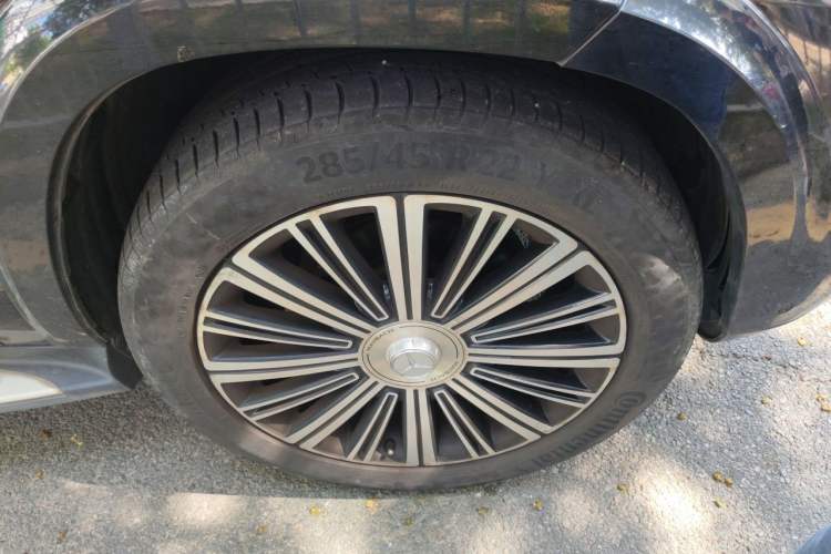Used Mercedes-Benz GLS-Class  Right Front Wheel Hub