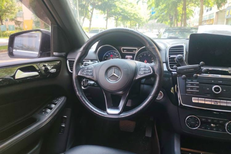 Used Mercedes-Benz GLS-Class  Steering Wheel