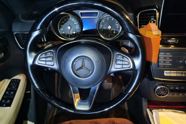 Used Mercedes-Benz GLS-Class 2017 GLS 450 U.S. specification Steering Wheel