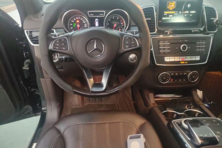 Used Mercedes-Benz GLS-Class 2017 GLS 450 Low-Power Version U.S. Specification Steering Wheel