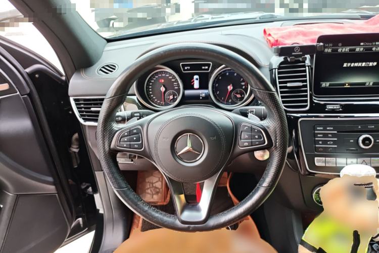 Used Mercedes-Benz GLS-Class 2017 GLS 450 U.S. specification Steering Wheel