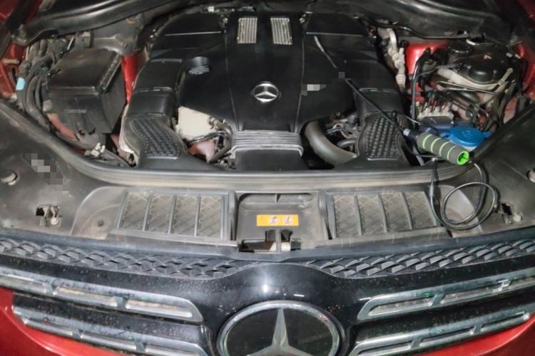 Used Mercedes-Benz GLS-Class 2017 GLS 450 U.S. specification Engine Bay