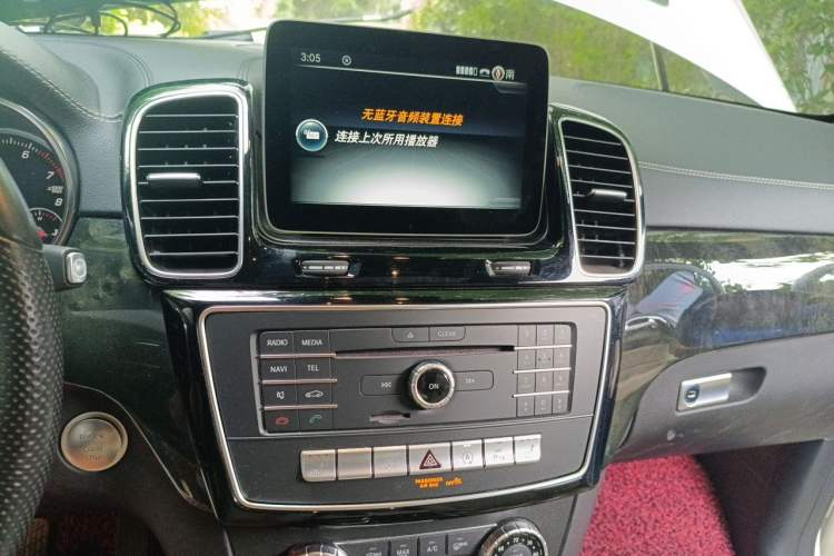 Used Mercedes-Benz GLS-Class 2017 GLS450 Middle East version Audio And AC Panel
