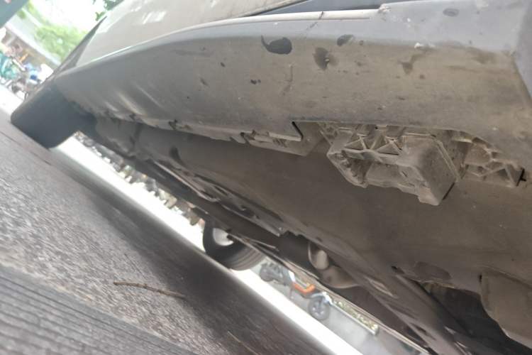 Used Mercedes-Benz GLS-Class  Chassis Front Right