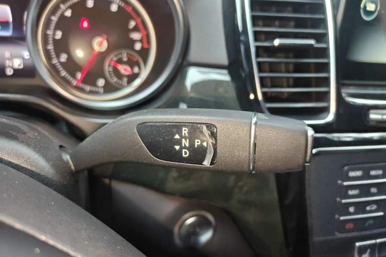 Used Mercedes-Benz GLS-Class  Gear Lever