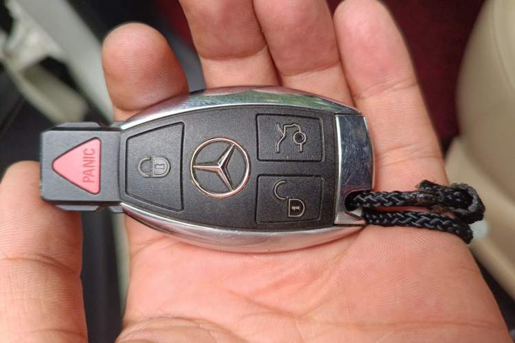 Used Mercedes-Benz GLS-Class 2017 GLS450 Middle East version Vehicle Key