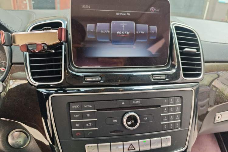Used Mercedes-Benz GLS-Class 2018 GLS 450 U.S. specification Audio And AC Panel