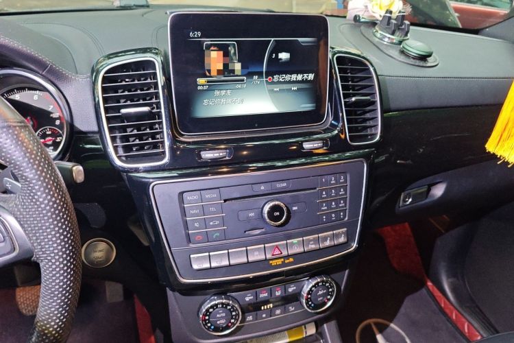 Used Mercedes-Benz GLS-Class  Audio And AC Panel