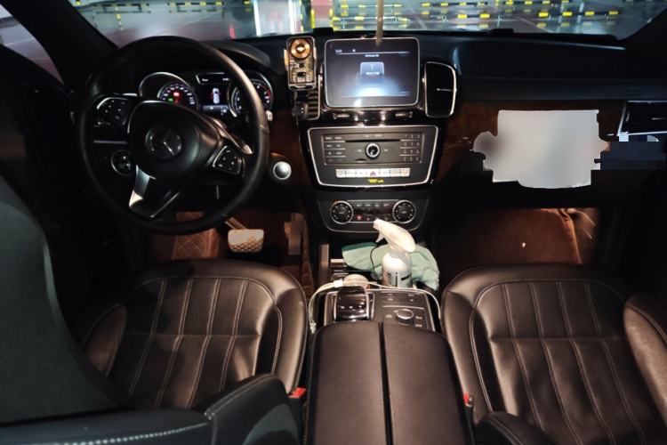 Used Mercedes-Benz GLS-Class 2018 GLS 450 European Version Center Console