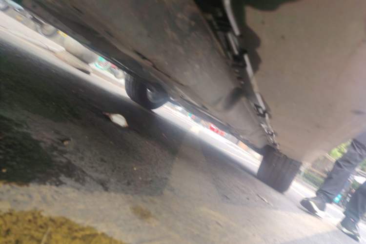 Used Mercedes-Benz GLS-Class  Chassis Front Left