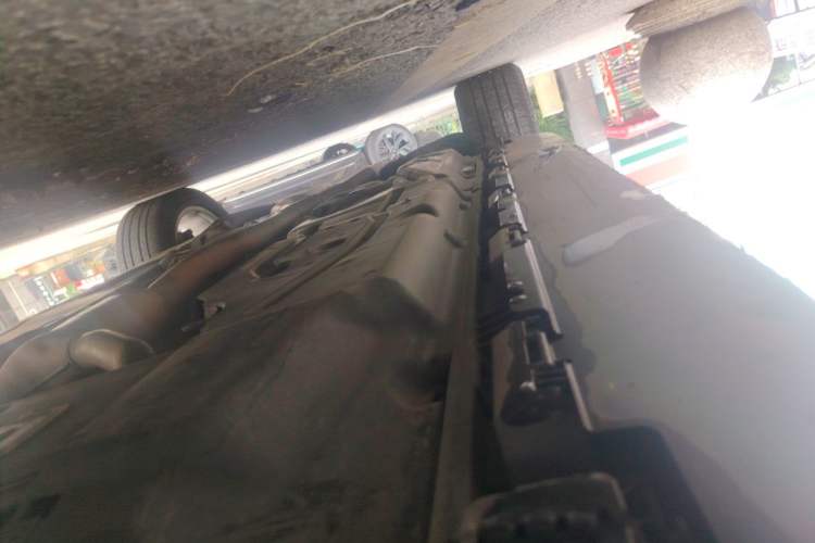 Used Mercedes-Benz GLS-Class  Chassis Front Right