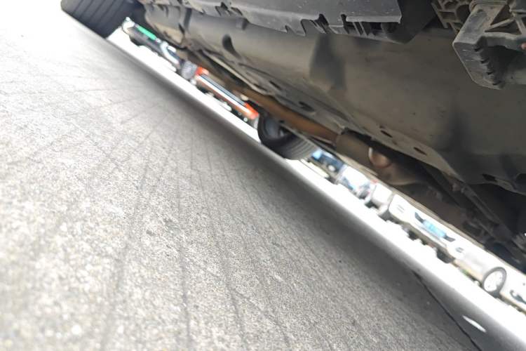 Used Mercedes-Benz GLS-Class  Chassis Front Right