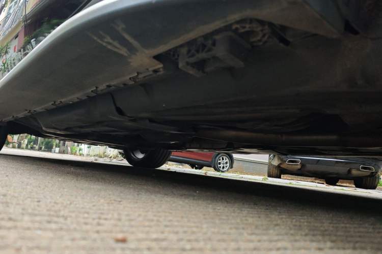 Used Mercedes-Benz GLS-Class  Chassis Rear Left