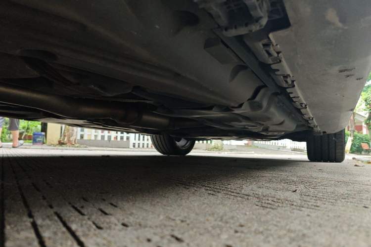 Used Mercedes-Benz GLS-Class  Chassis Rear Right