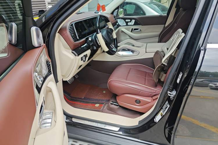 Used Mercedes-Benz GLS-Class  Driver Seat