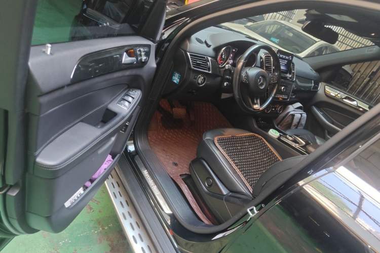 Used Mercedes-Benz GLS-Class  Driver Seat