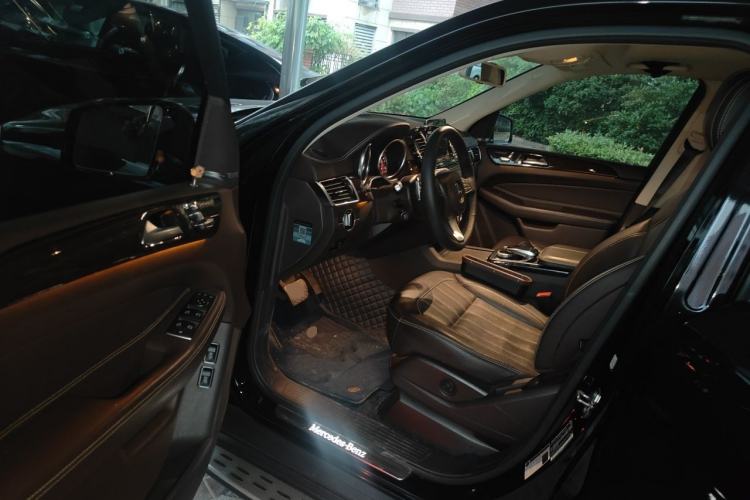 Used Mercedes-Benz GLS-Class  Driver Seat