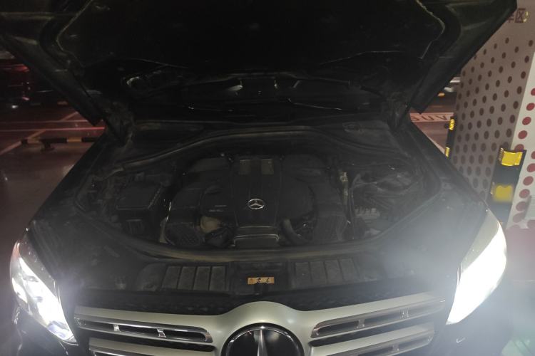 Used Mercedes-Benz GLS-Class 2018 GLS 450 European Version Engine Bay