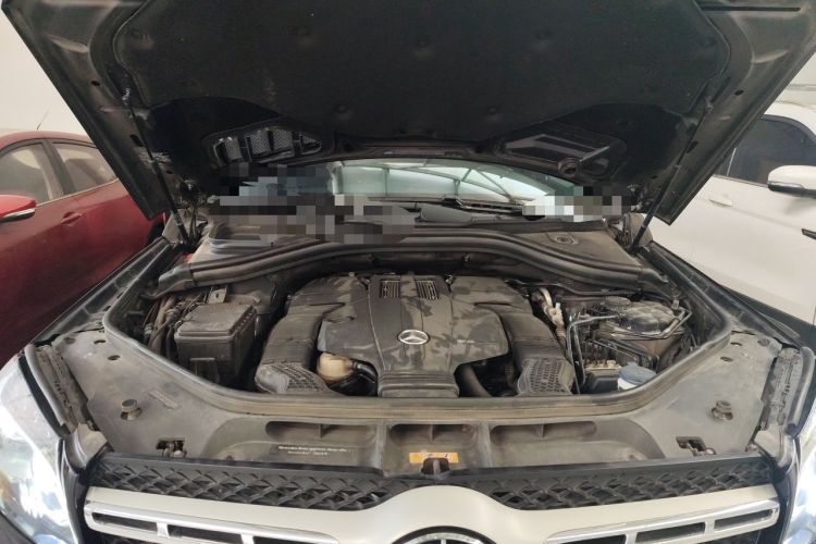 Used Mercedes-Benz GLS-Class 2018 GLS 450 U.S. specification Engine Bay