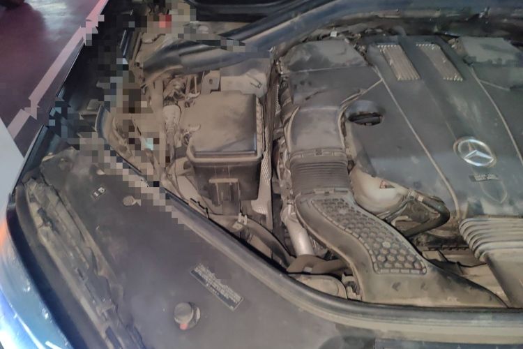 Used Mercedes-Benz GLS-Class 2018 GLS 450 Middle East version Engine Bay Right