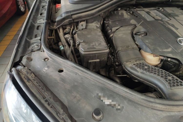 Used Mercedes-Benz GLS-Class 2018 GLS 450 U.S. specification Engine Bay Right
