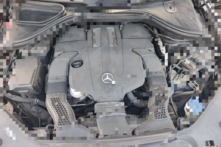 Used Mercedes-Benz GLS-Class 2018 GLS 450 U.S. specification Engine Bay