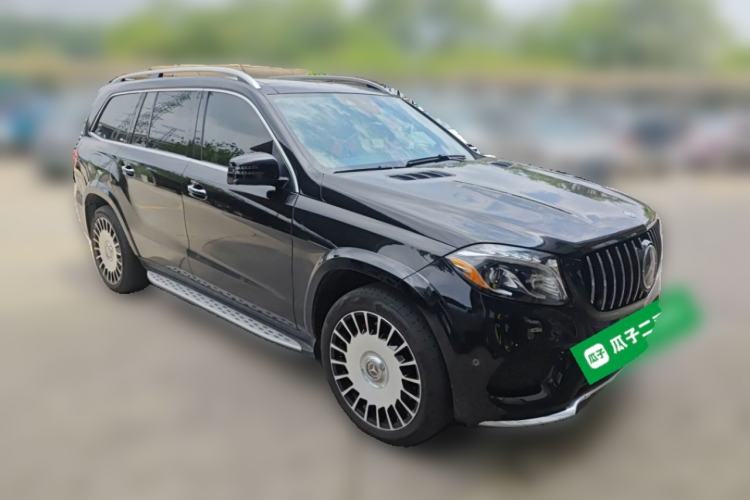 Used Mercedes-Benz GLS-Class  Front Right 45 Deg
