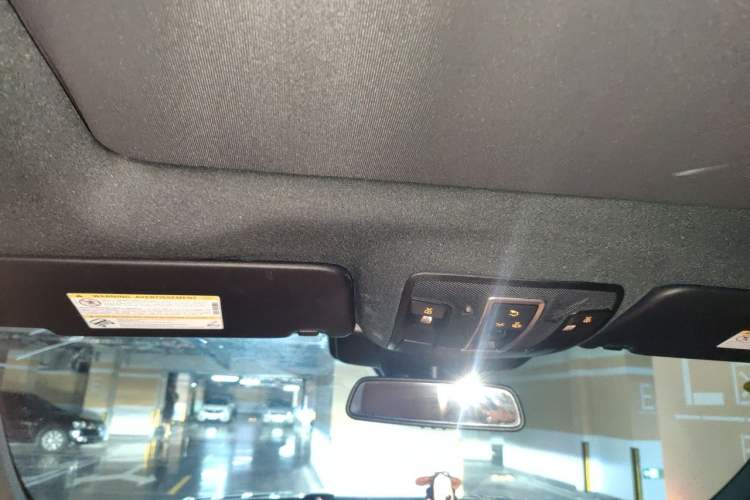 Used Mercedes-Benz GLS-Class 2018 GLS 450 Middle East version Headliner