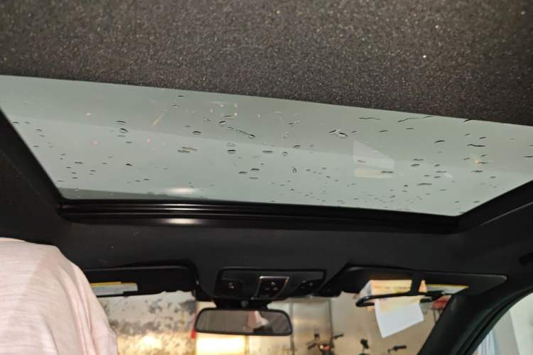 Used Mercedes-Benz GLS-Class  Headliner