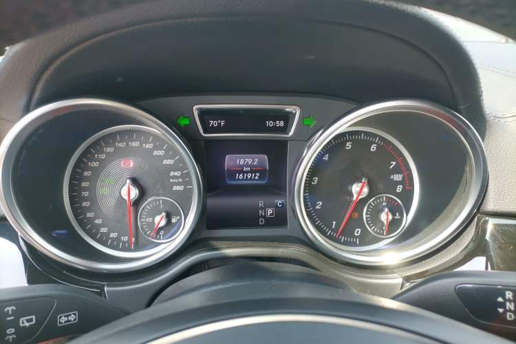 Used Mercedes-Benz GLS-Class 2018 GLS 450 Middle East version Instrument Cluster