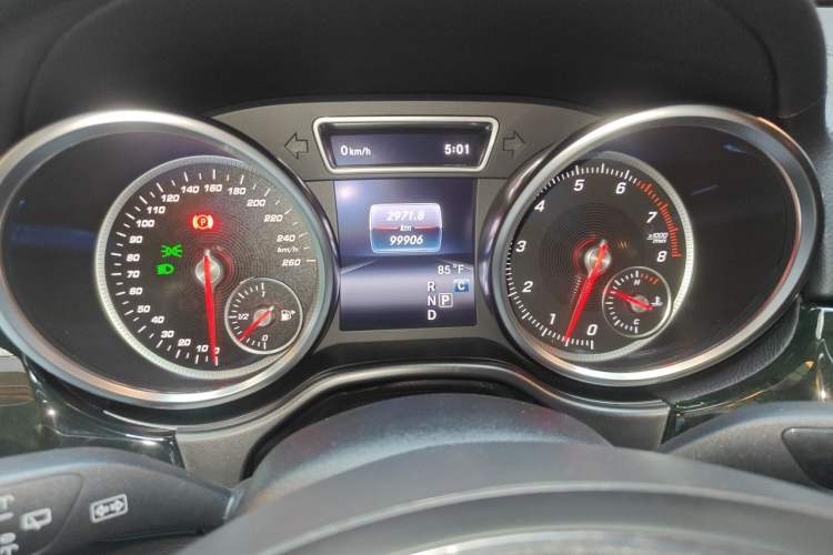 Used Mercedes-Benz GLS-Class  Instrument Cluster