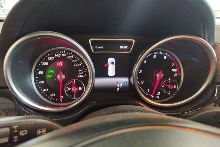 Used Mercedes-Benz GLS-Class 2018 GLS 450 U.S. specification Instrument Cluster